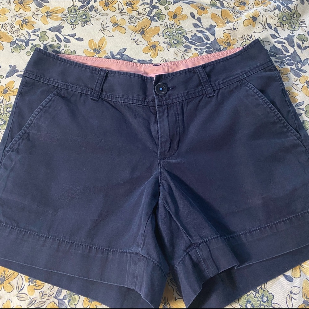 Lilly Pulitzer navy blue shorts